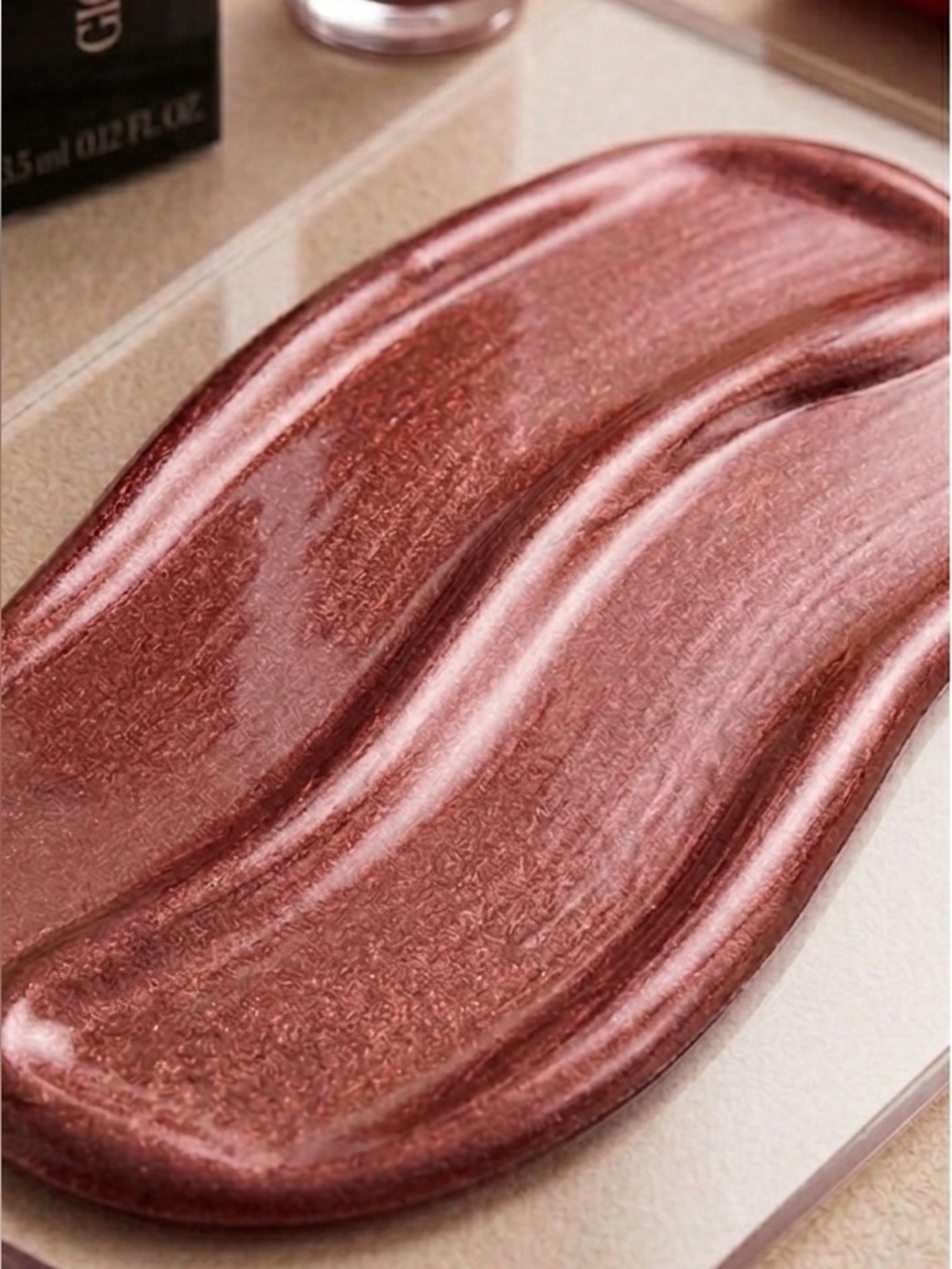 Armani Lip Maestro Velvet 532 Glow: Transitional Rose Nude to Coppery Rose Gold - Picture 8 of 8